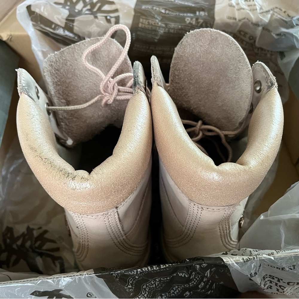 Timberlands Boots - Picture 3 of 16